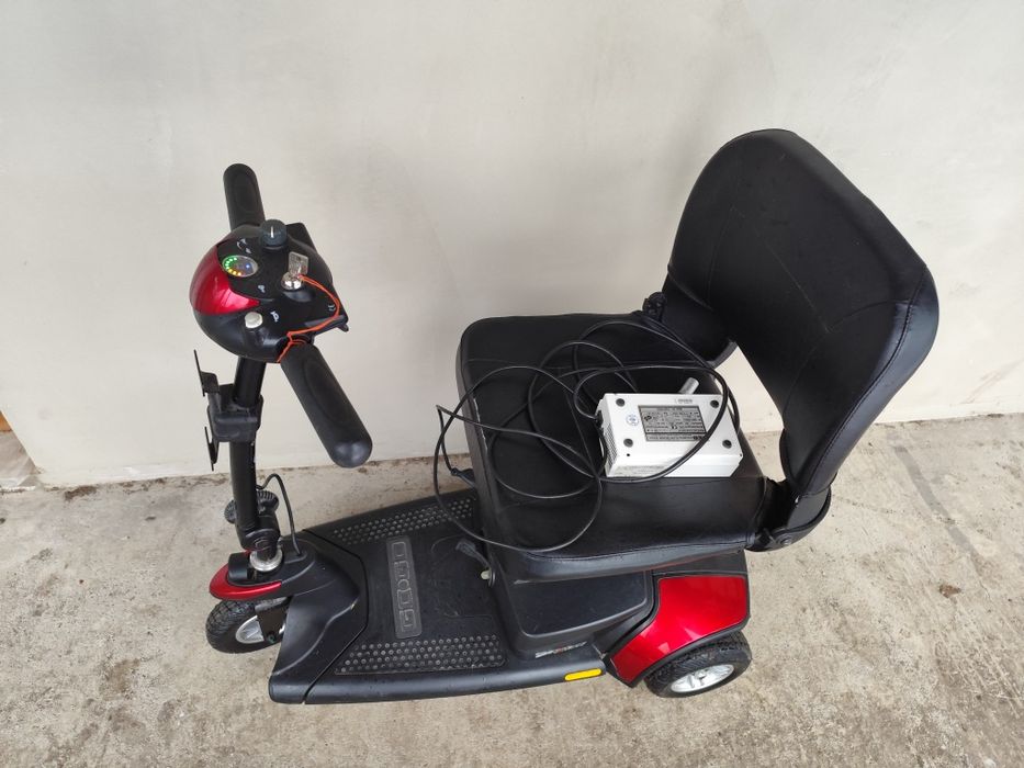 Scuter ,carut, scaun persoane handicap, dezabilitati ,