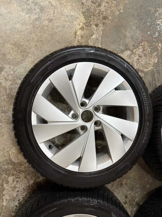 Jante 17 5x112 ET46 + 205/50 R17 iarna Audi A3 Golf 7