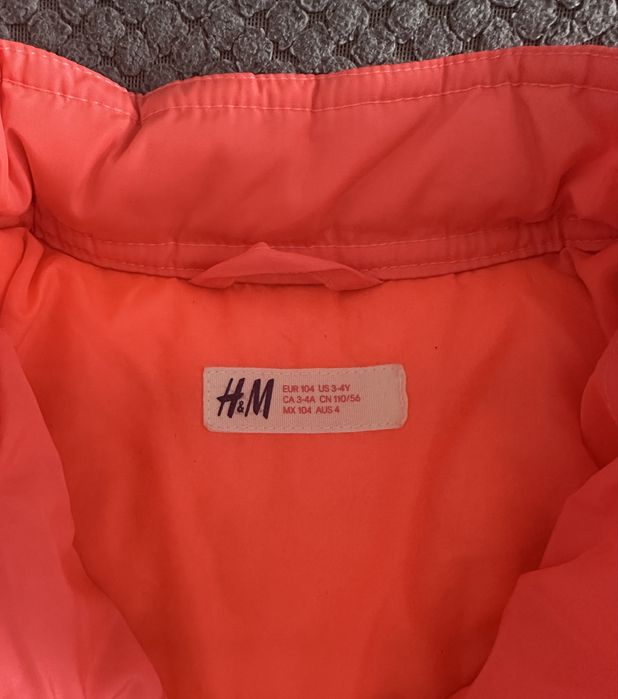 Продам куртки осень-весна