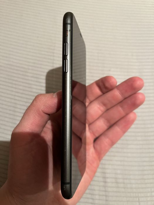 Продам iphone11 64gb