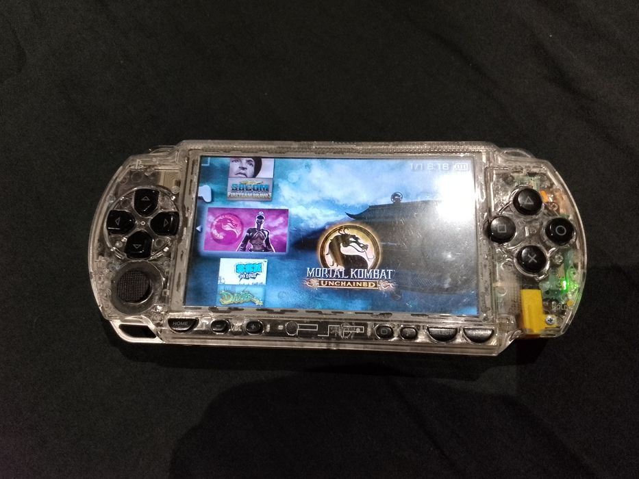 Vând cons. psp sony
