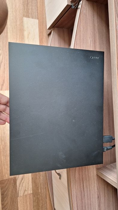 Продам Xbox one x 1tb+геймпад