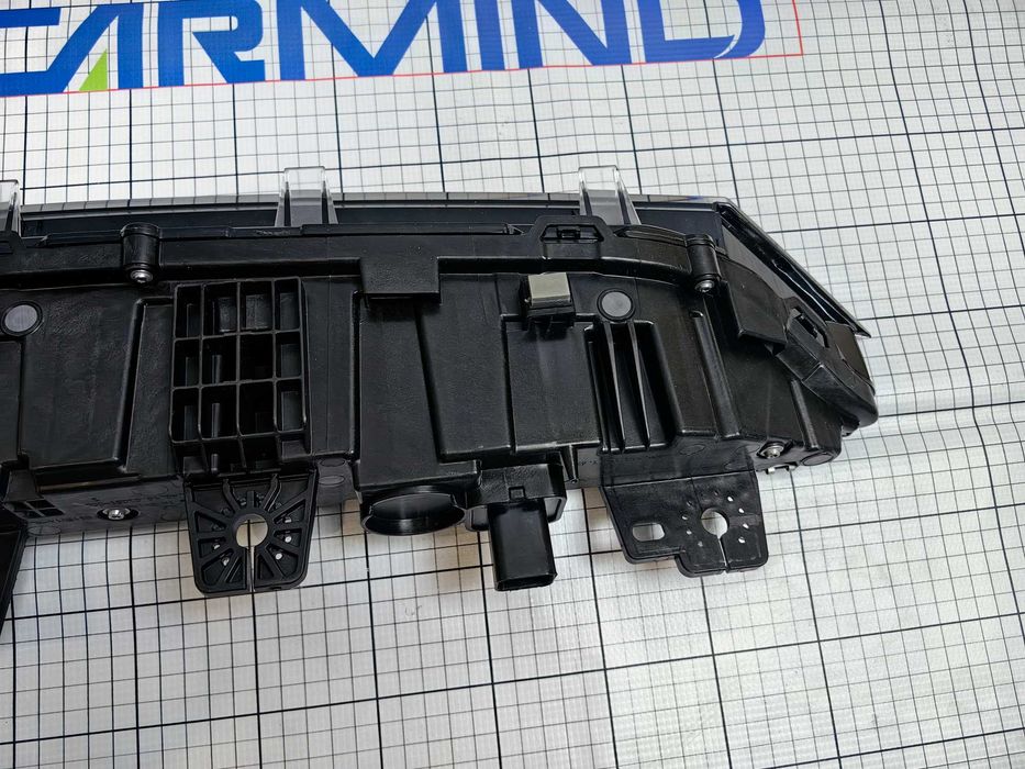 Leapmotor C11 Передняя сквозная фара OEM В наличии