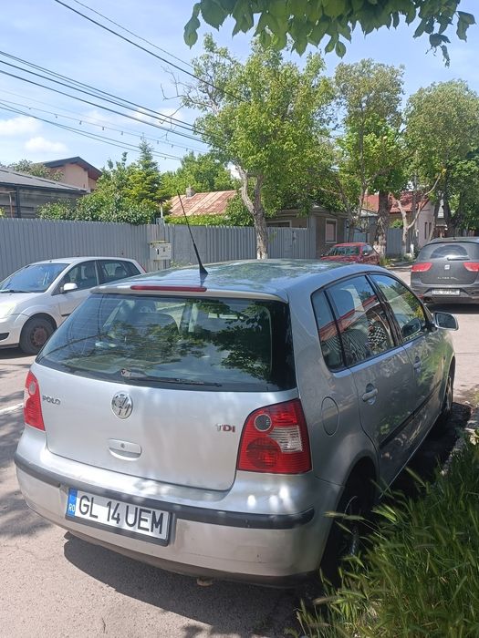 Vând Volkswagen polo 9n