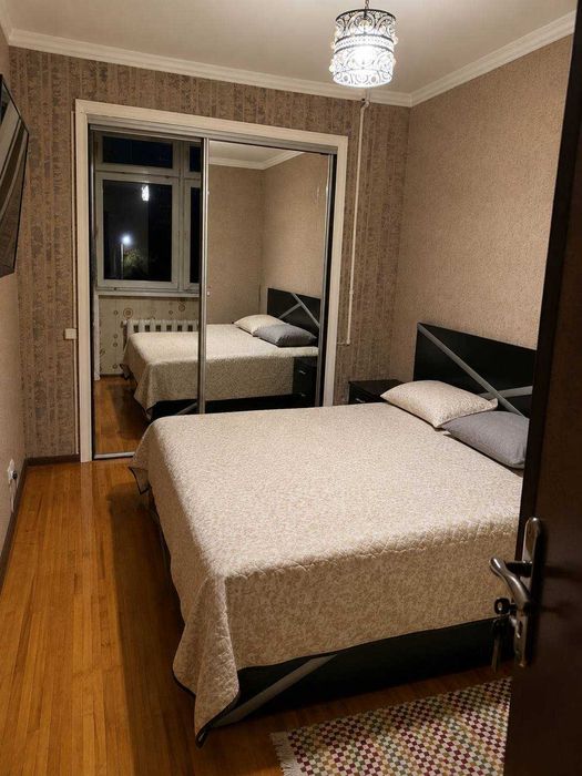 Продается 5-ти комнатная,  банковская, Чиланзар - 5, 190000 &