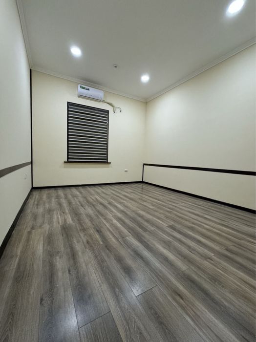 Аренда офис 7 комнаты 24/7 Доступ Чорсу Гулабод Жар Вдоль дороги