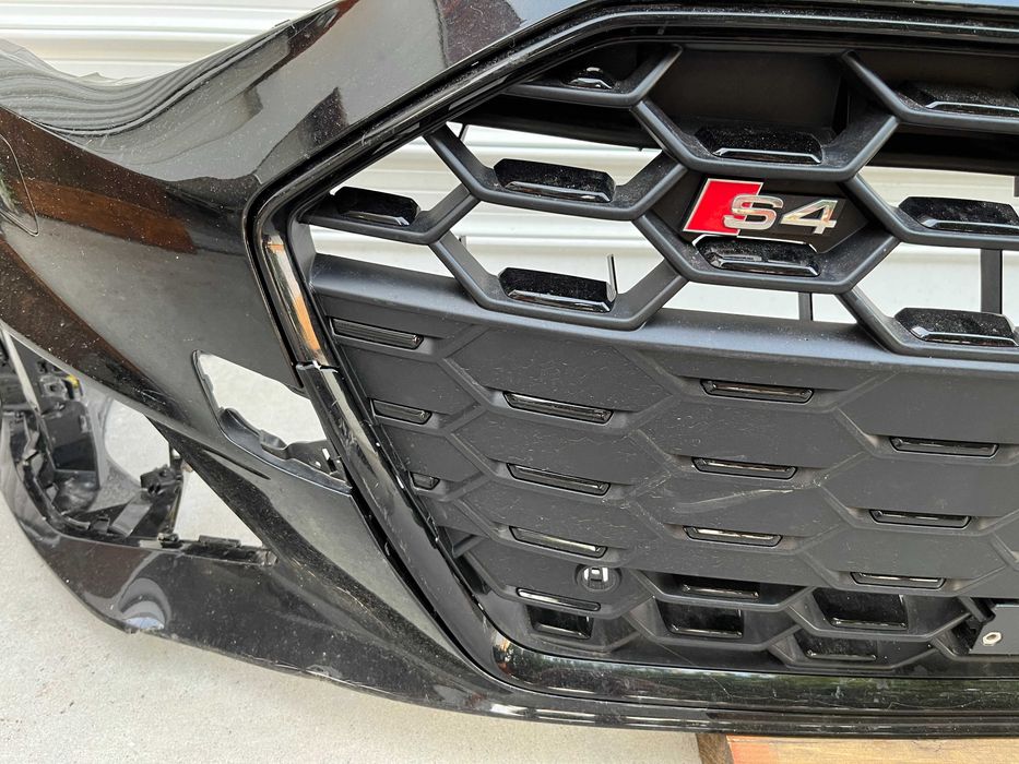 Предна броня с решетка ЧЕРНА S-line Audi S4 B9.5 Facelift Ауди С4 Б9.5