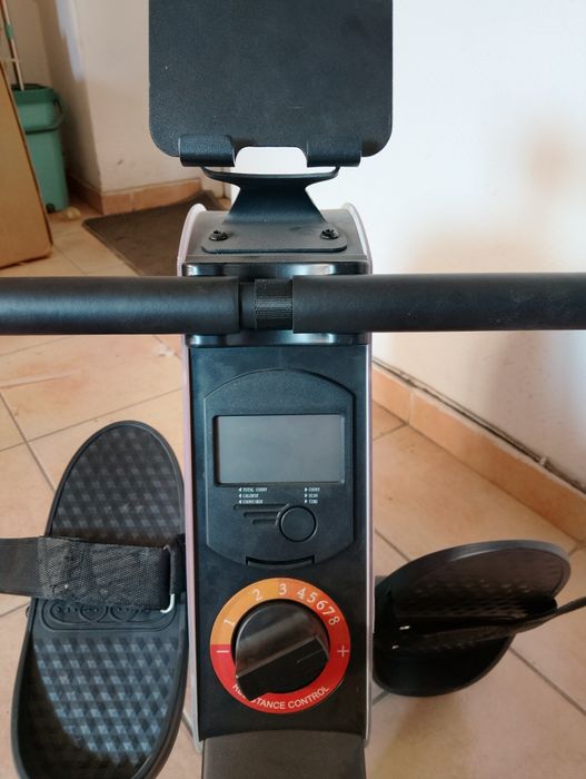 Гребной тренажёр