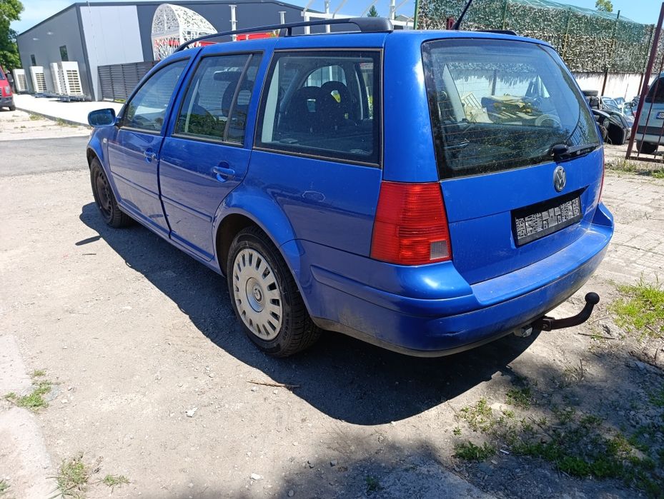 Фолксваген Бора 1.6 бензин / VW Bora 1.6 i на части