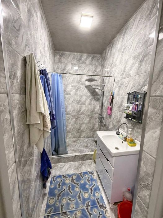 Просторная 2-комнатная квартира с евроремонтом в ЖК Азия Хаус