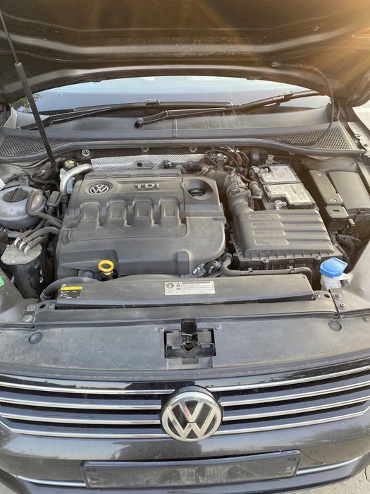Egr și răcitor de gaze Volkswgen Passat B8 1.6 Tdi DCX