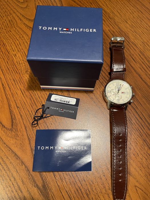 Ceas Tommy Hilfiger NOU OFERTA