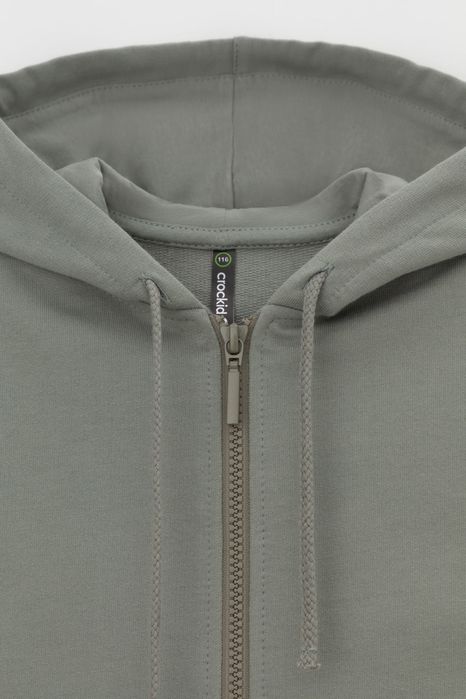 Костюм на весну без начёса