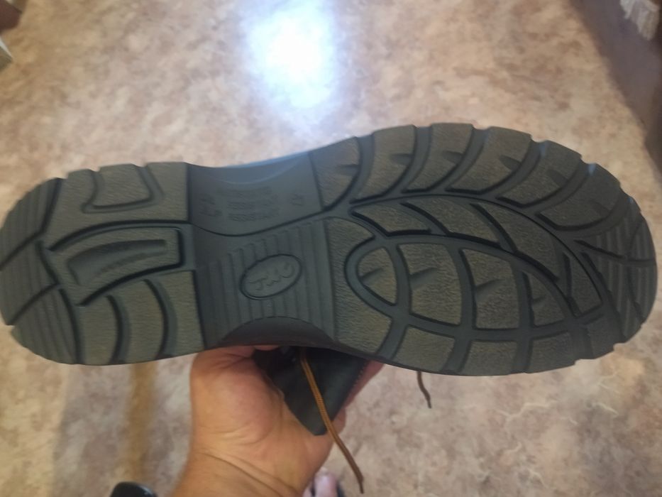 Рабочие спецботинки