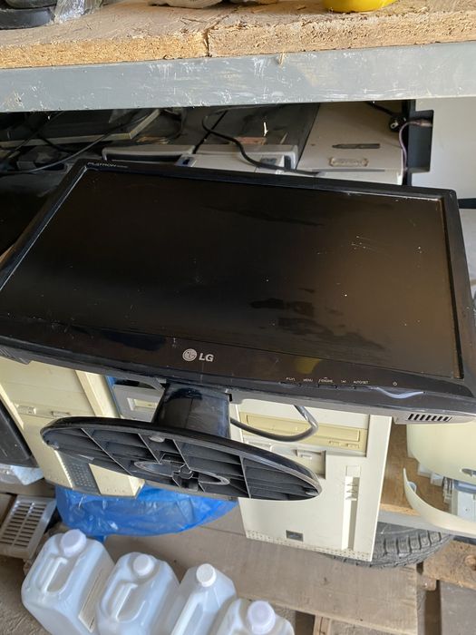 Распродажа оргтехники(системные блоки+мониторы;МФУ;принтер.