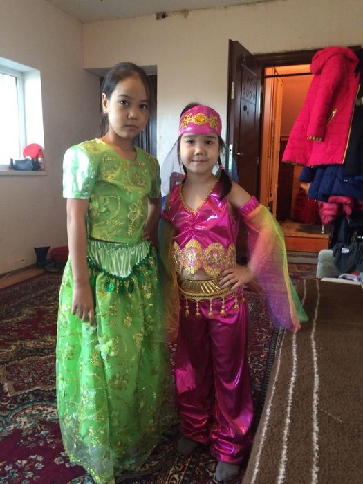 Унді киіміндерін сатамын