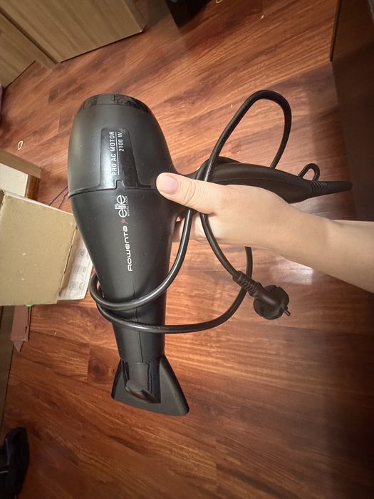 Продам фен для волос