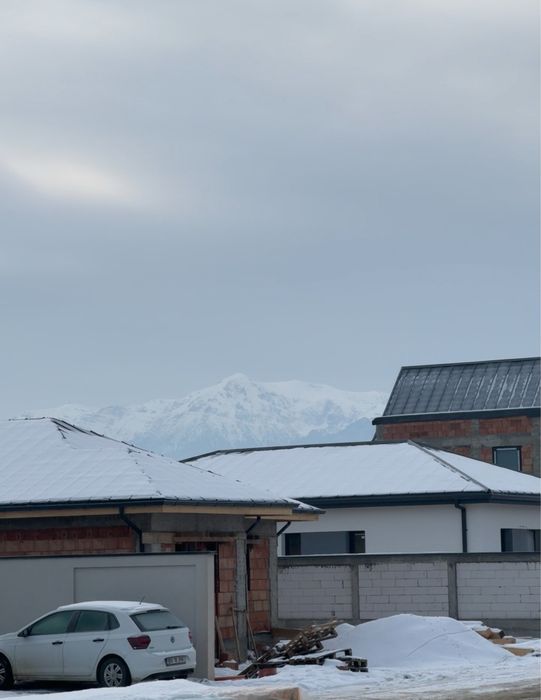 De vanzare casa cu 3 dormitiare, 15 min de Mun.Brasov, Romania