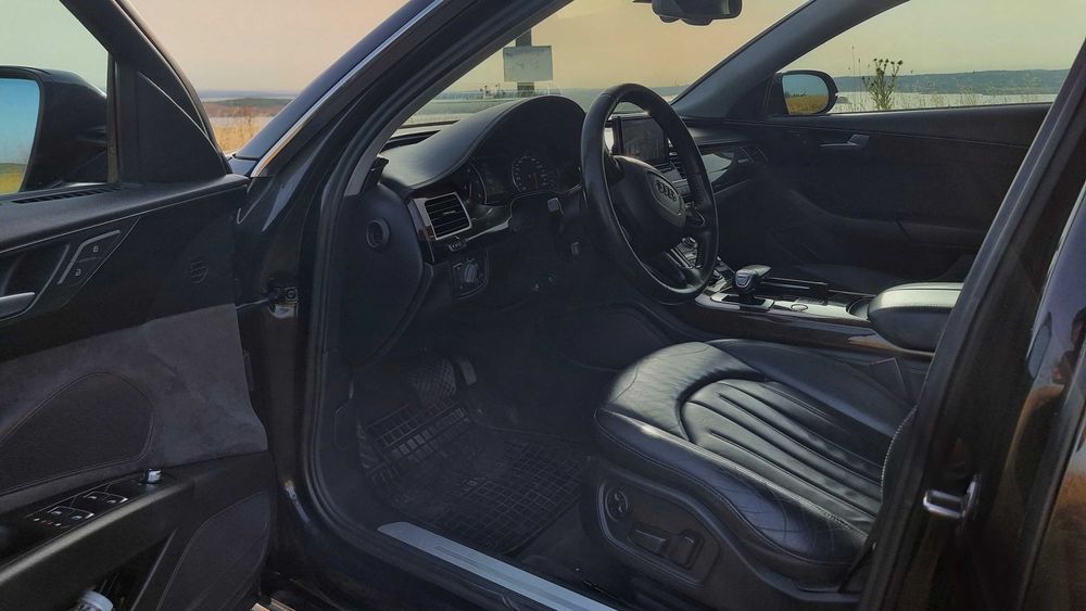 Audi A8 Long 3.0 TFSI 2013г.