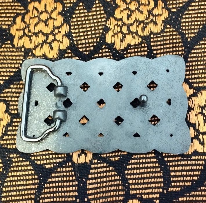 Cataramă curea celtică, placată cu argint