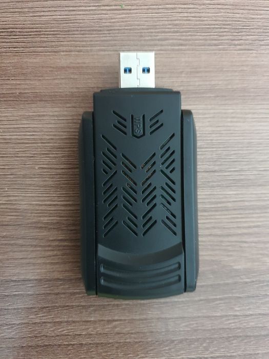 Продаю Wi-fi адаптер почти новый