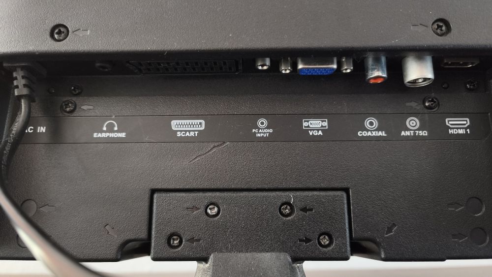 Tv LCD Smarttech , 71 cm.