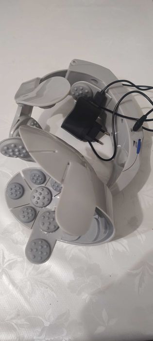 МАСАЖОР ЗА ГЛАВА - вибрационен