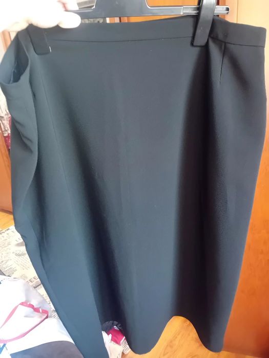 Fusta neagra marime 54