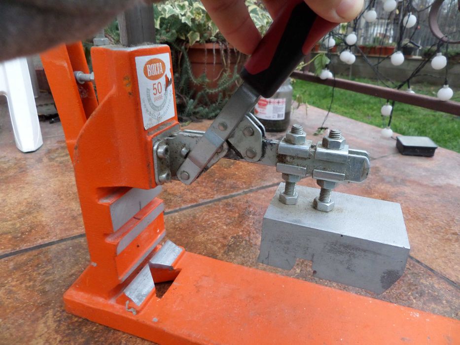 Presa profesionala decupat,taiat plinta la unghi sau drept