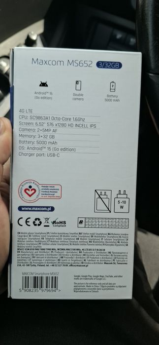 Telefon MAXCOM MS 652