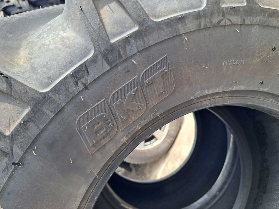 Cauciucuri noi agricole 16.0/70-20 BKT 14PR anvelope COMBINA 400/70-20