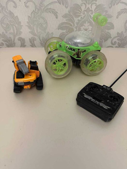 Лот машинки трансформеры