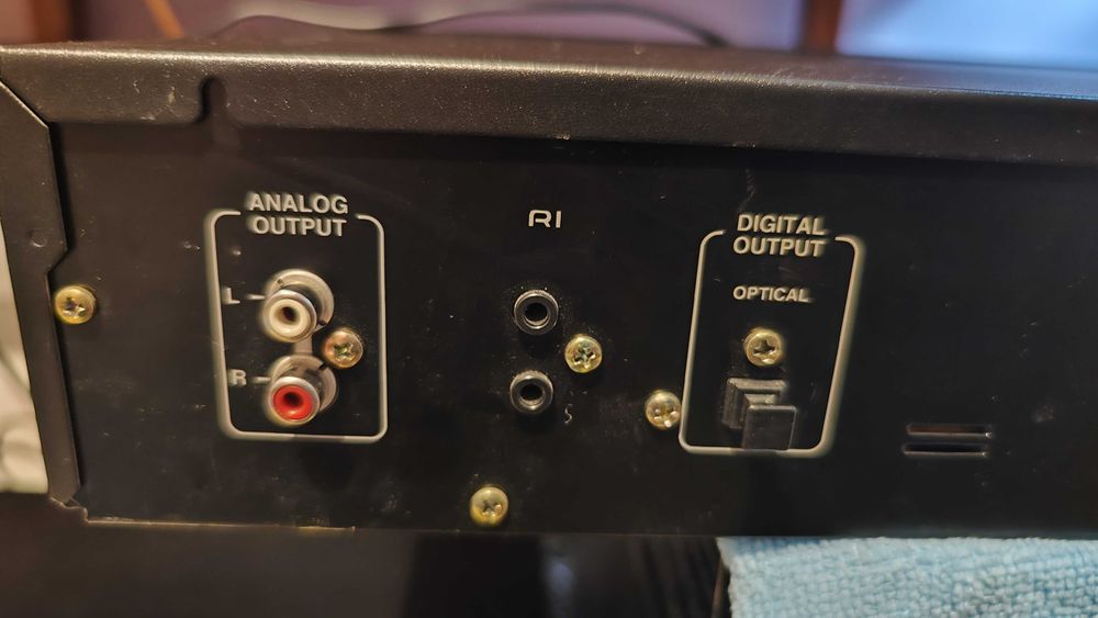 cd player Yamaha Onkyo Sony