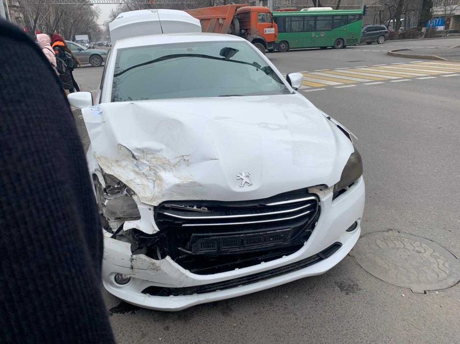 Фара бампер капот крыло решетка peugeot 301 пежо 301