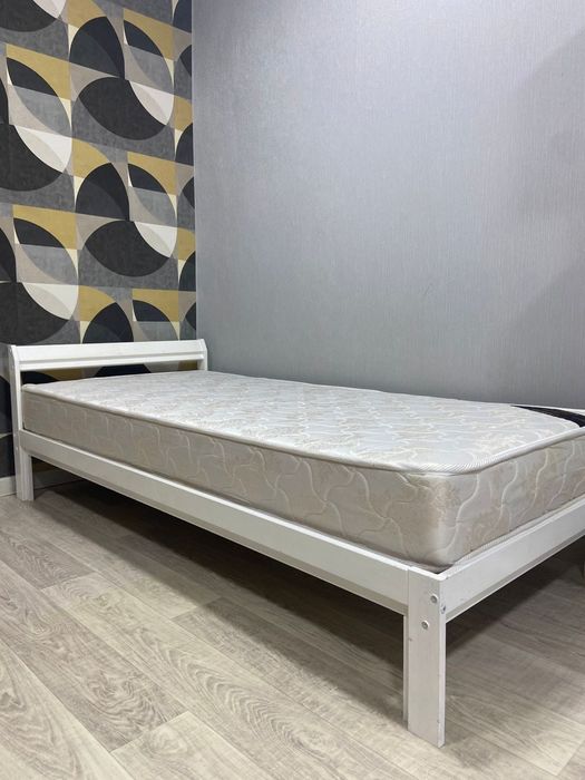 Продам кровать "ikea"