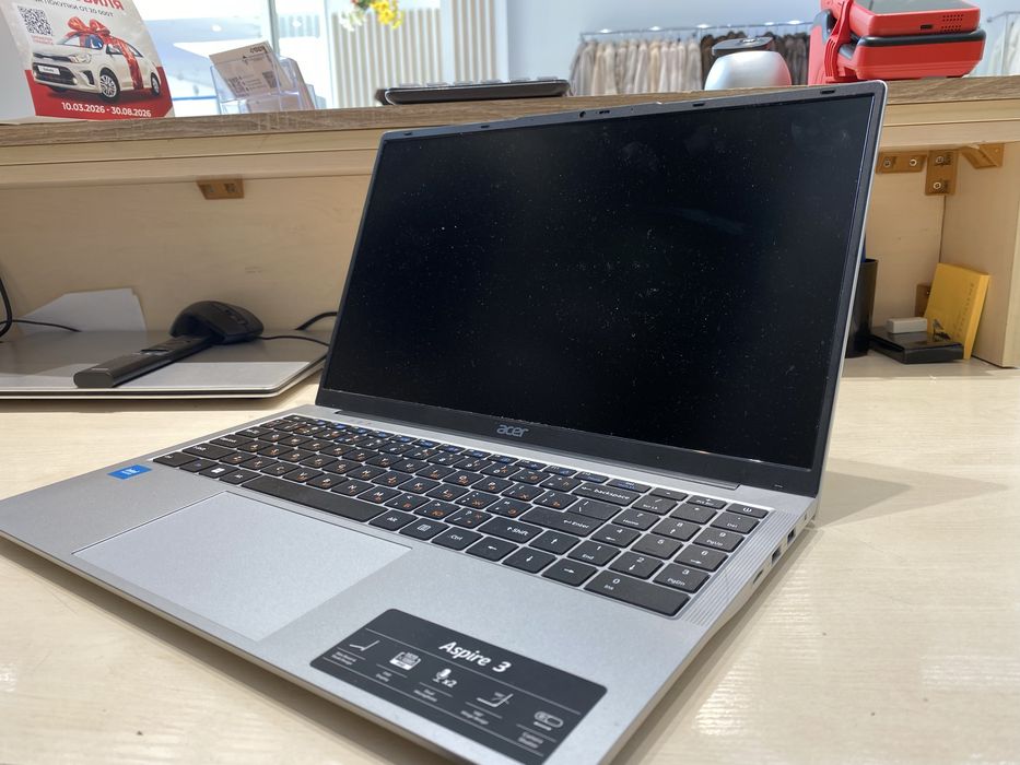 Ноутбук acer. Как новый