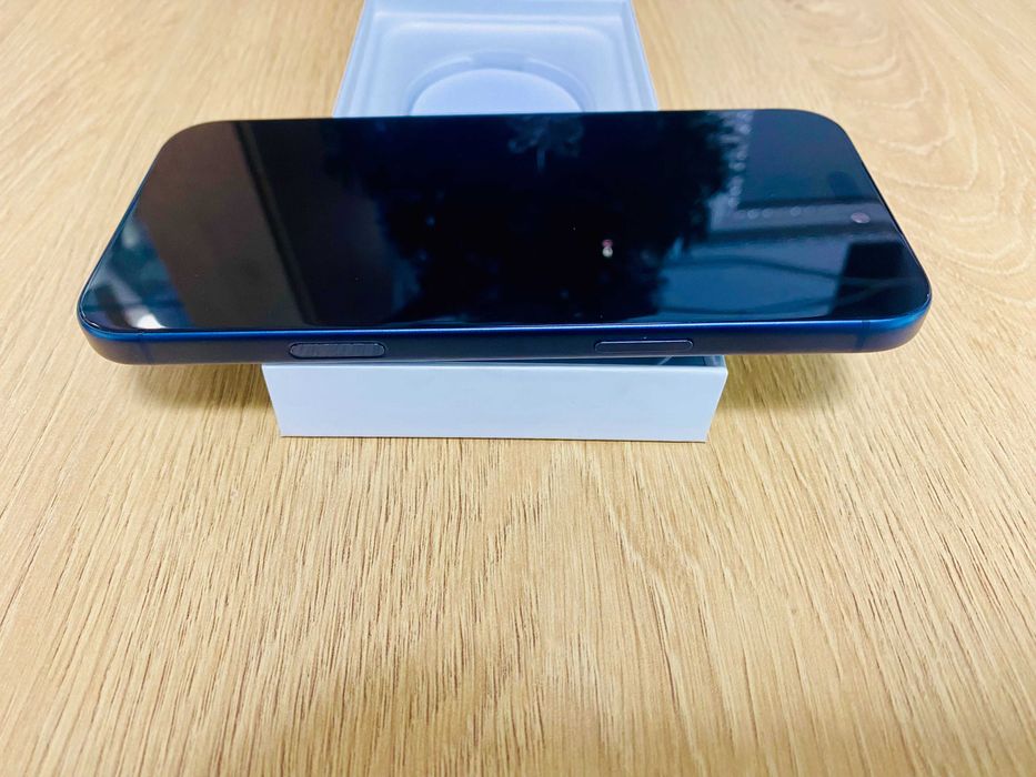 НОВ !!! Apple iPhone 17 Pro Max, 256GB, 5G, Deep Blue