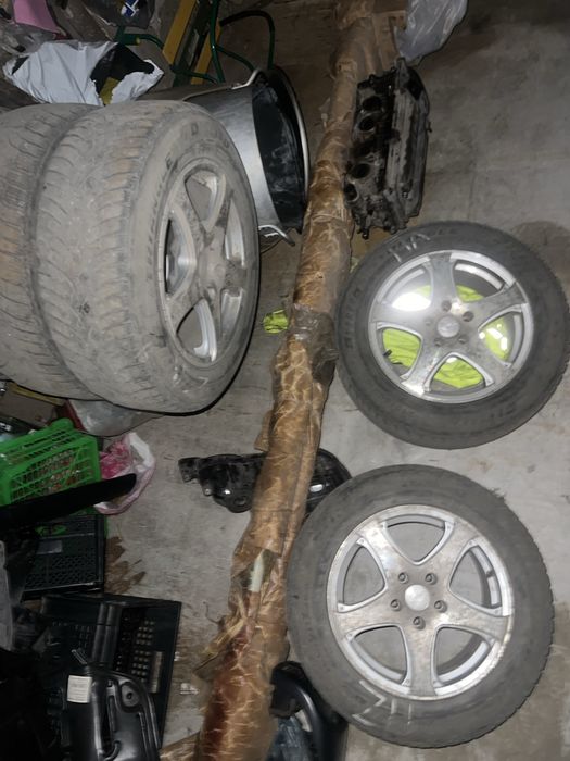 Продам диски с резиной Камри