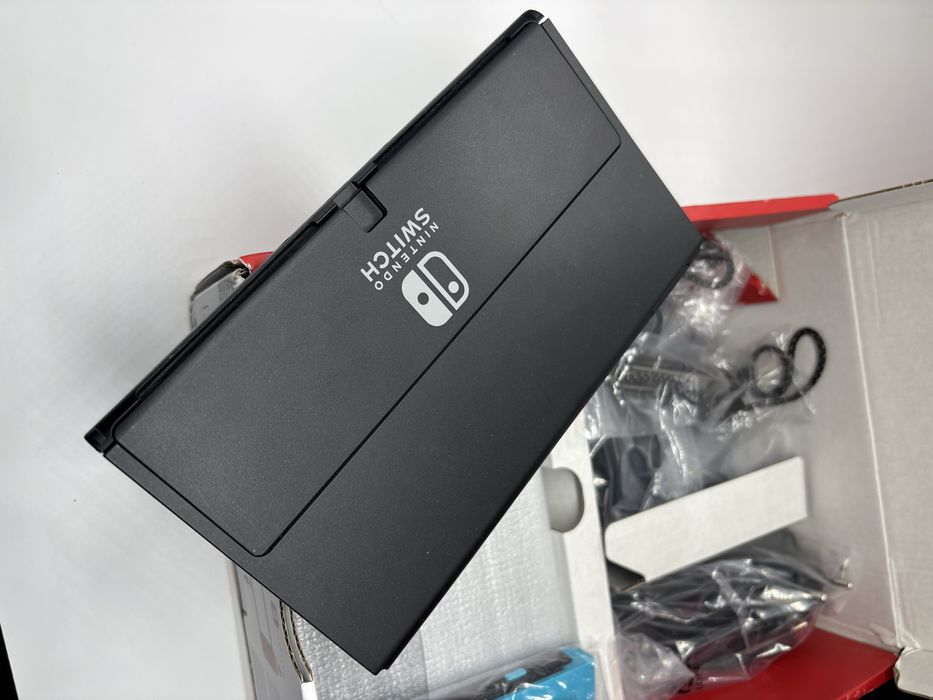 Nintendo SWITCH OLED - Placa Defecta, Ecran Bun