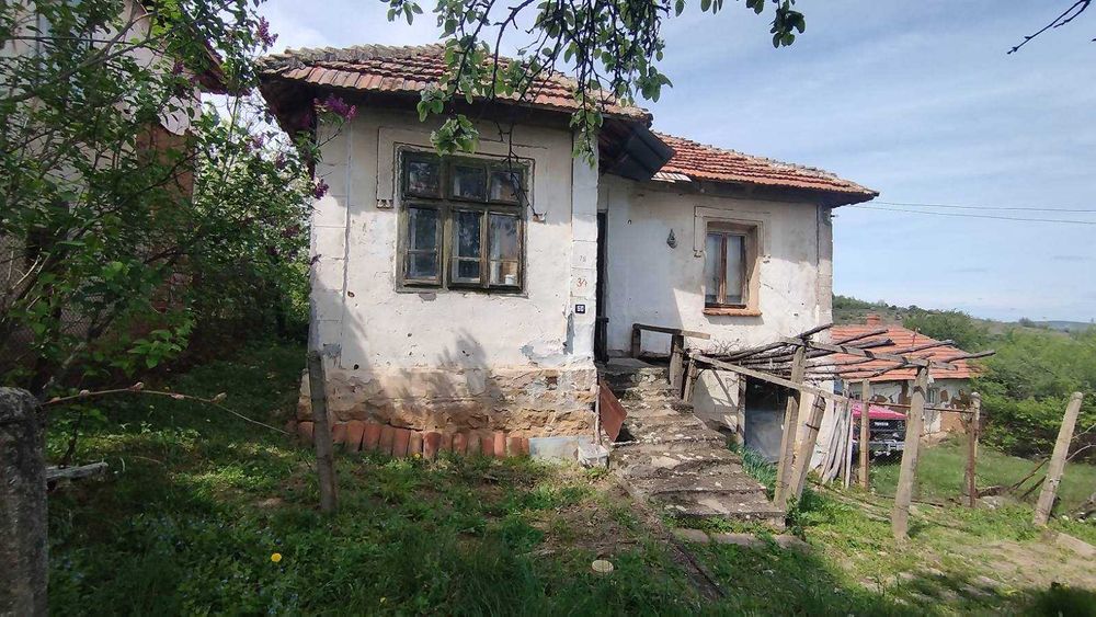 Продава се Къща в Белоградчик - 55 кв.м за 121 €/кв.м - Снимка #2