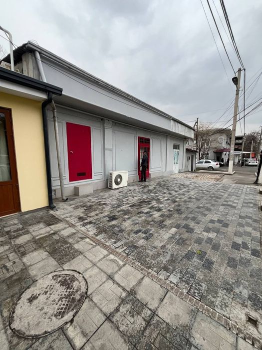 Срочно по ул.Ивлева 100м² под РестоБар