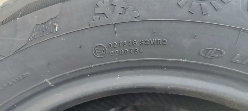 2 anvelope 225 60 16 iarna M+S