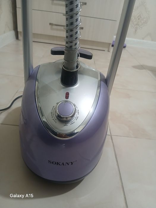 Паровой утюг Sokany.