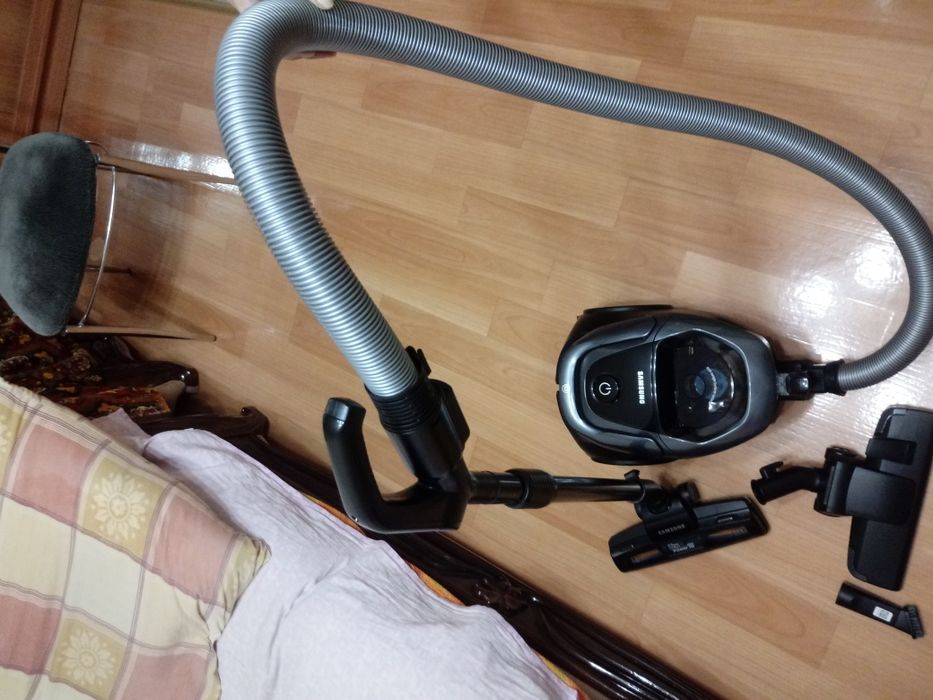 Продам пылесос Samsung
