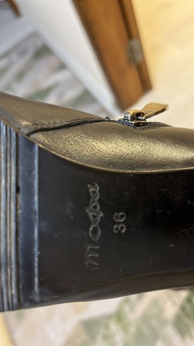 Продам осенние сапоги