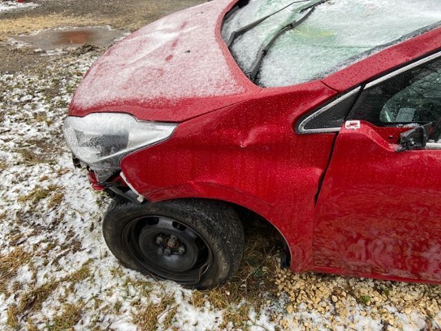 Peugeot 208 1.2 PureTech Allure / Пежо 208 1.2