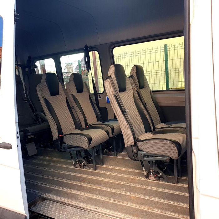 Mercedes-Benz sprinter 316 8+1 transp persoane și pers cu dizabilități