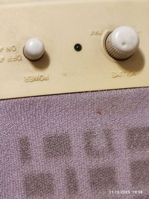 Малки тонколони с микрофон