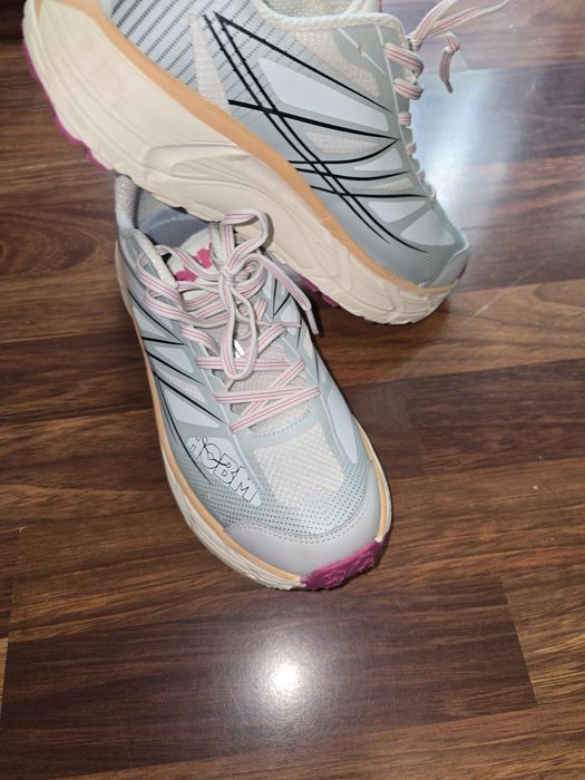 Adidas talpa .oale spuma