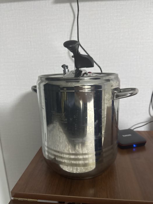 Кастрюля-скороварка PERFECT 9 л